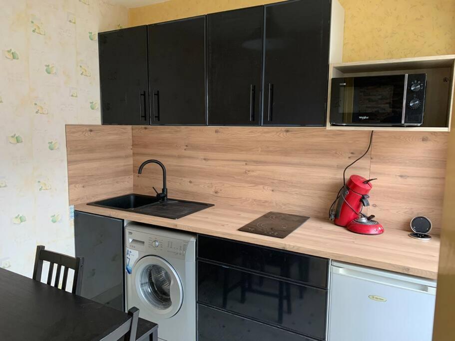 Appartement Confortable Et Tranquillite Assurer Тур Экстерьер фото
